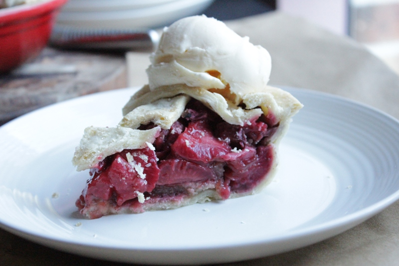 Strawberry Rhubarb Pie