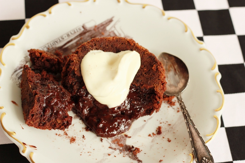 Gingersnap Molten Chocolate Pots - The Sugar Hit