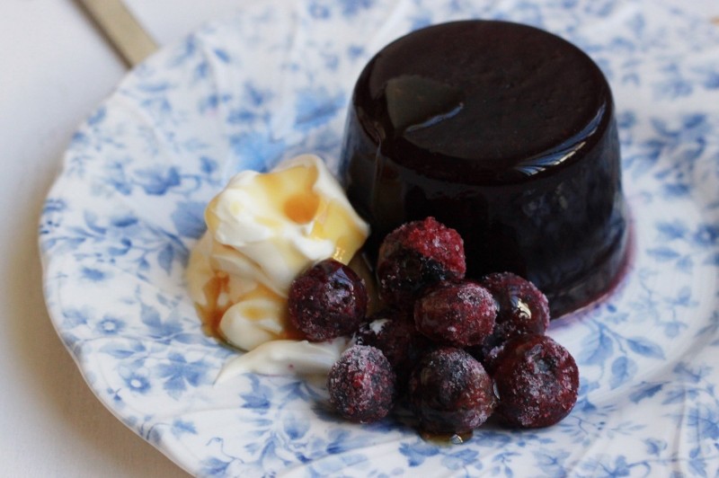 Maple and Blueberry Jelly Recipe - The Sugar Hit