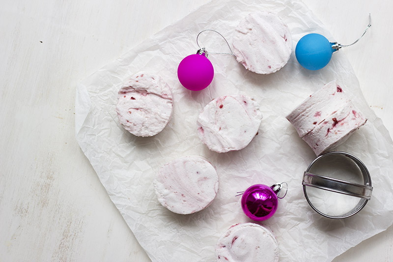 Strawberry Jam Marshmallows // The Sugar Hit