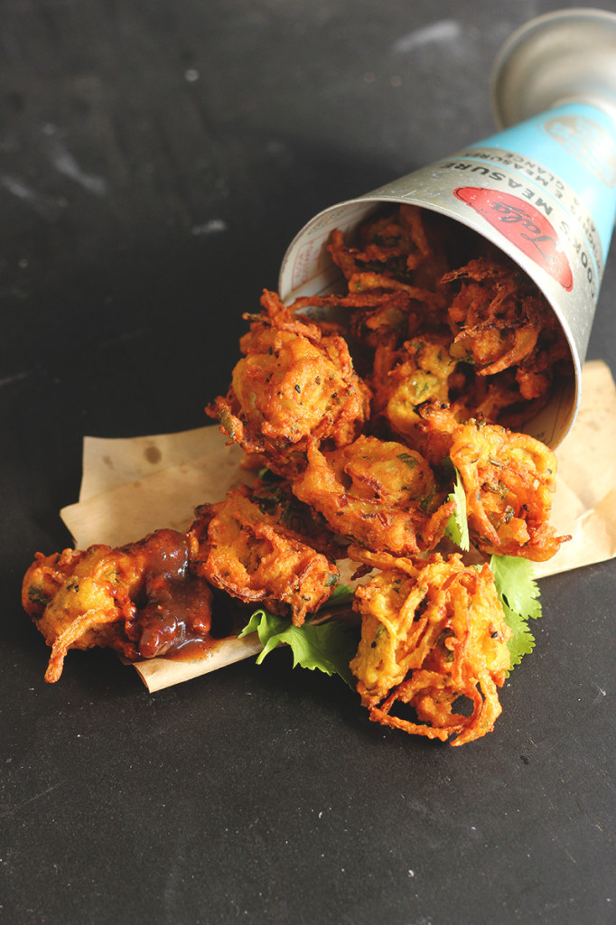 Onion Pakoras with Tamarind Chutney! {street food monday} The Sugar Hit
