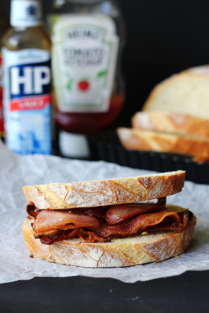 Bacon Sarnie {street food monday} The Sugar Hit