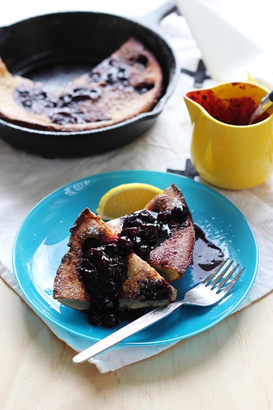 Buckwheat Dutch Baby Pancake with Blueberries // I Ate That The Sugar Hit