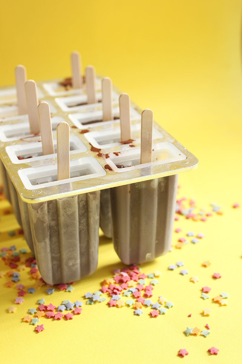 Double Fudge Birthday Cake Popsicles! // The Sugar Hit #PopsicleWeek