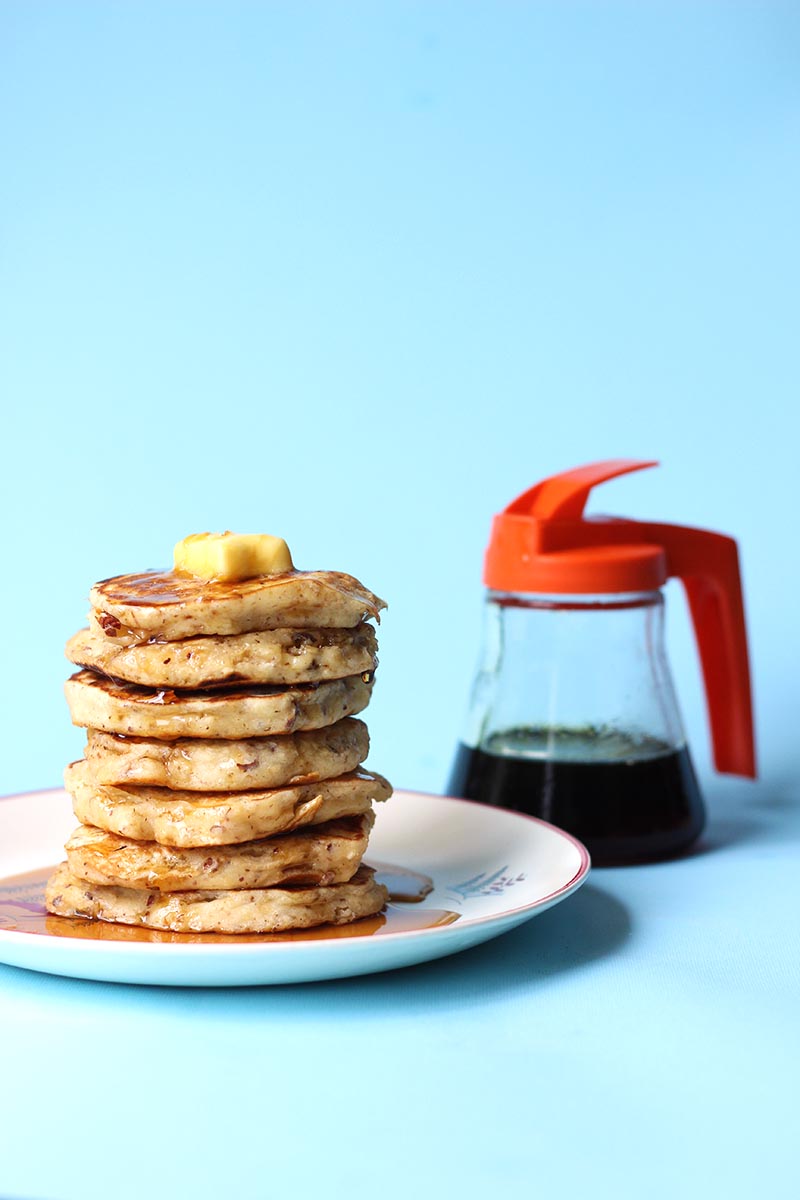 Hazelnut and Oat Pancakes // The Sugar Hit