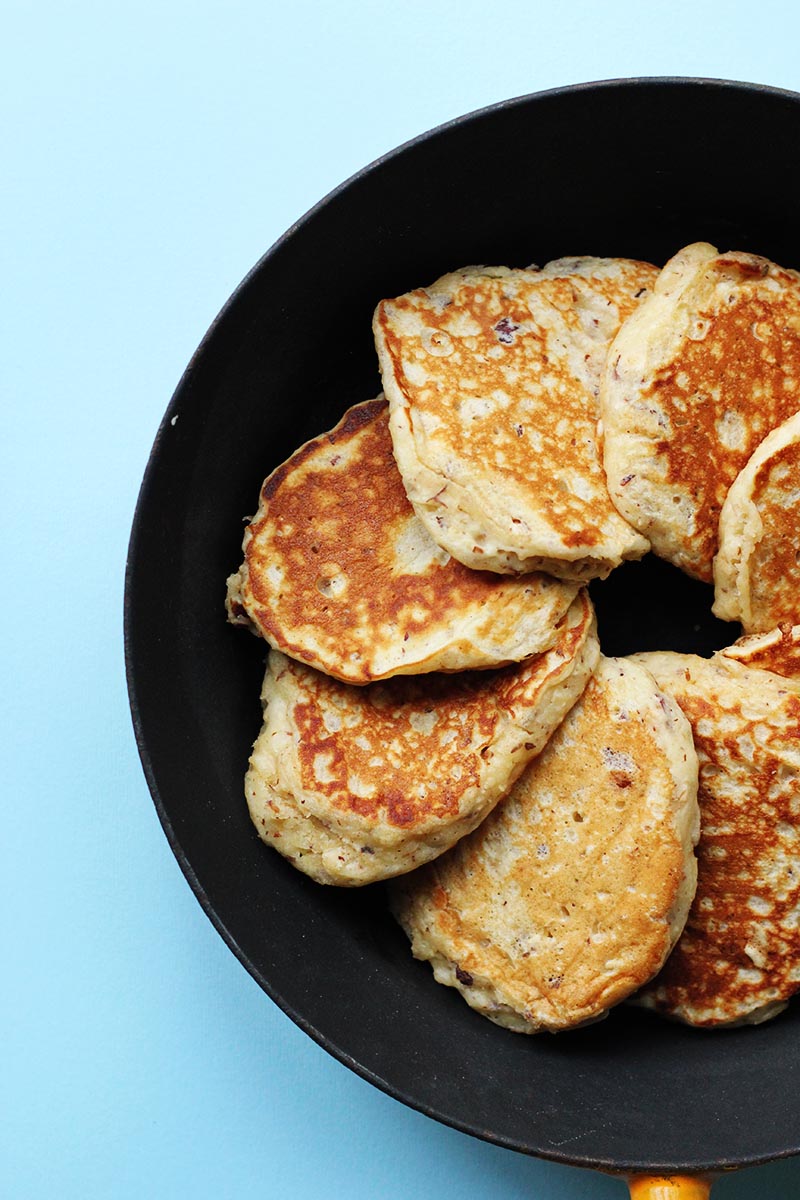 Hazelnut and Oat Pancakes // The Sugar Hit