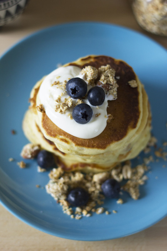 Honey Nut Granola Pancakes The Sugar Hit