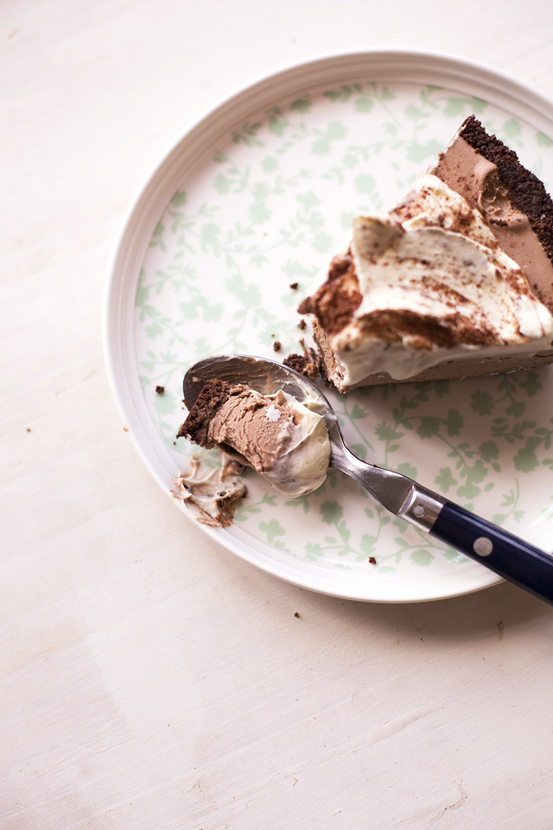 No Bake Milo Ice Cream Pie -- THE SUGAR HIT!