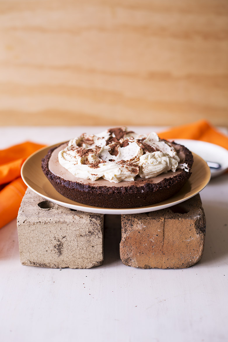 No Bake Milo Ice Cream Pie -- THE SUGAR HIT!