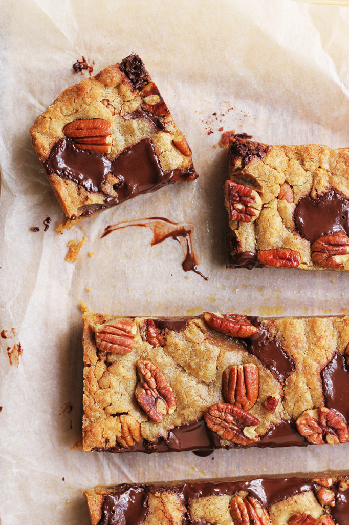 Salted Brown Butter Pecan Blondies The Sugar Hit